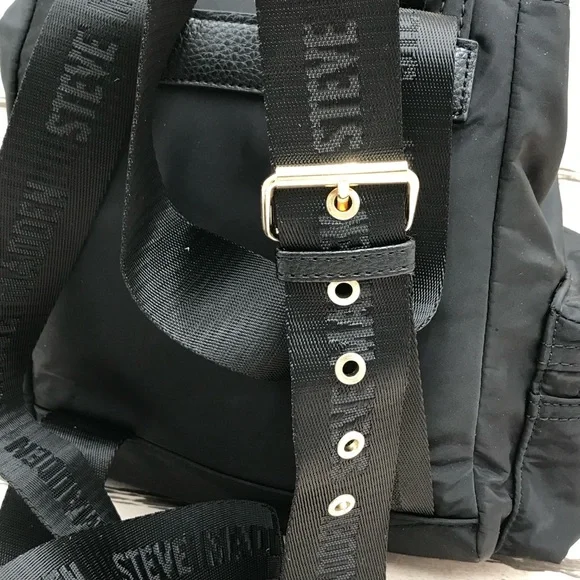 BNWT Steve Madden Mini Backpack - Picture 4 of 9